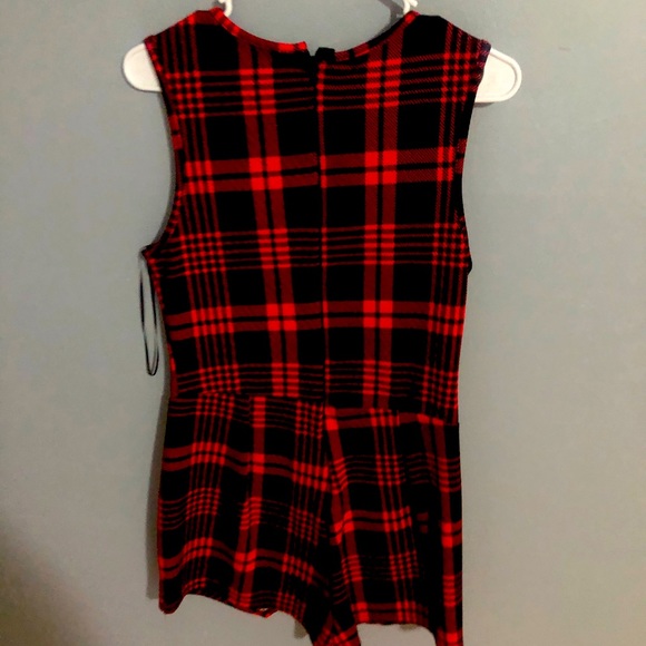 Windsor Black and red mini romper - Picture 4 of 6